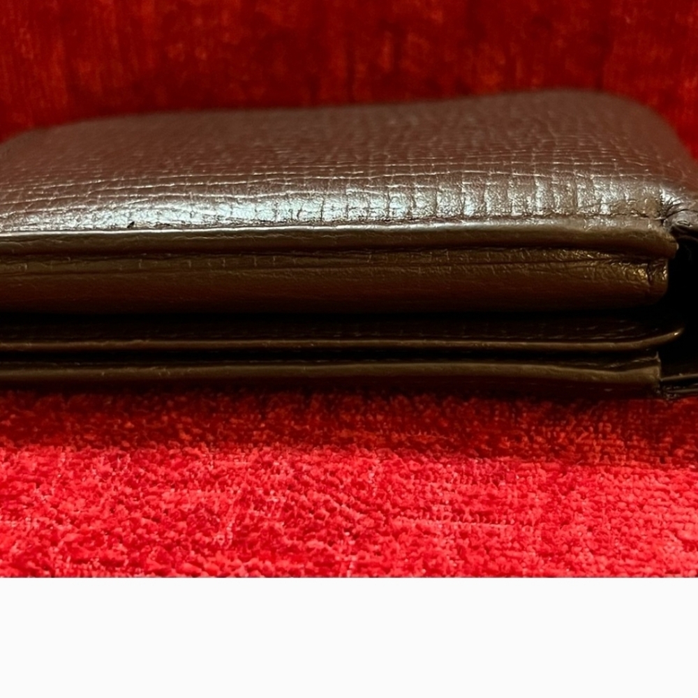BURBERRY AUTHENTIC BROWN GRAINED LEATHER BIFOLD WITH NOVA CHECK INTERIOR ACCENTS - Picture 12 of 14